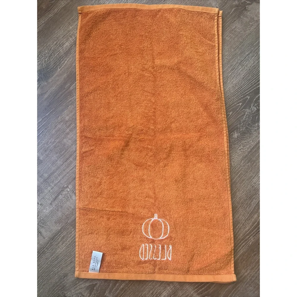Rae‎ Dunn Orange Blessed Pumpkin Bathroom Hand Towels Set Of 2